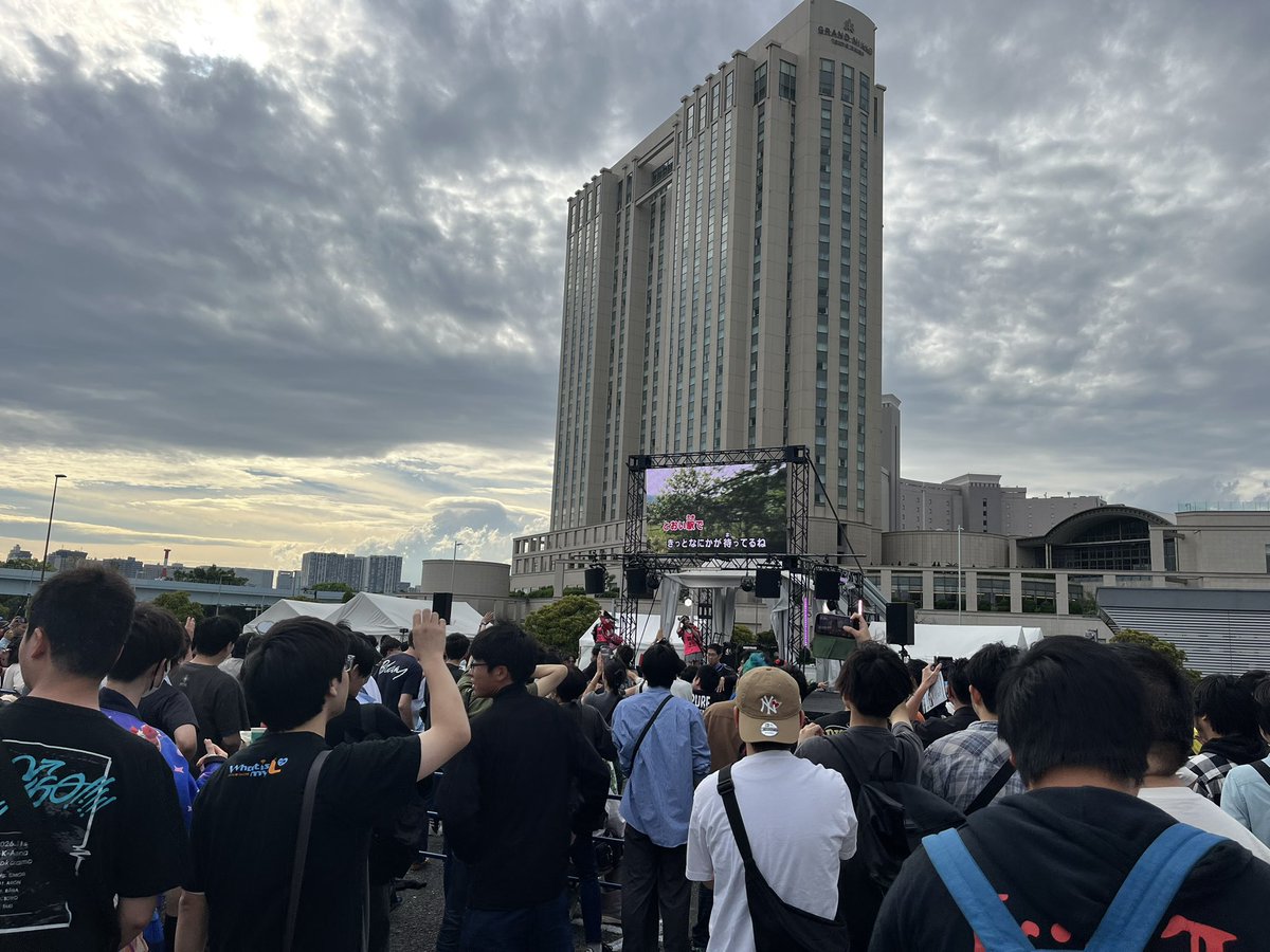 mangazuki97's tweet photo. 今年も来てたよ https://t.co/wcN5jqLscQ