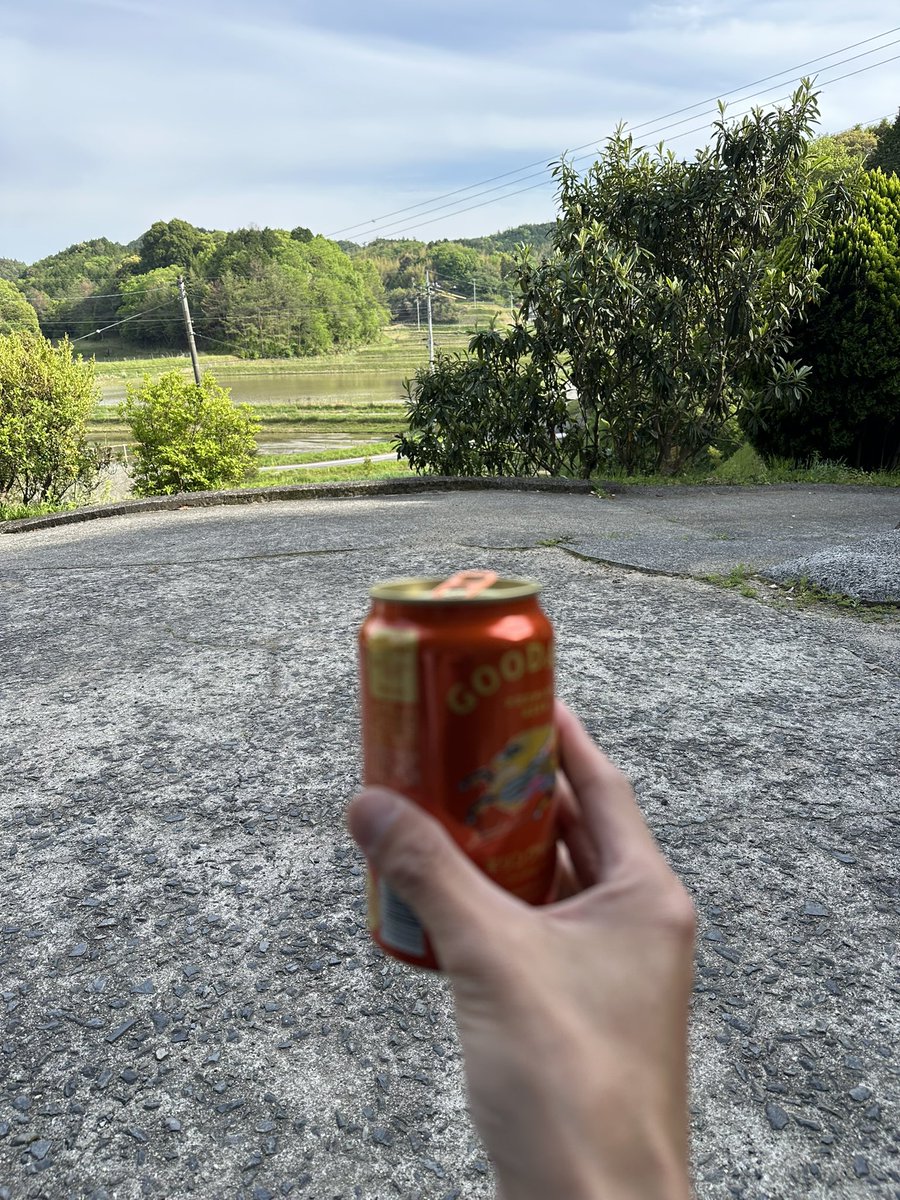 wasurena3i's tweet photo. GWいかがお過ごしですか？
こちら父の実家で飲んだくれてます笑 https://t.co/b67rDAmxOd