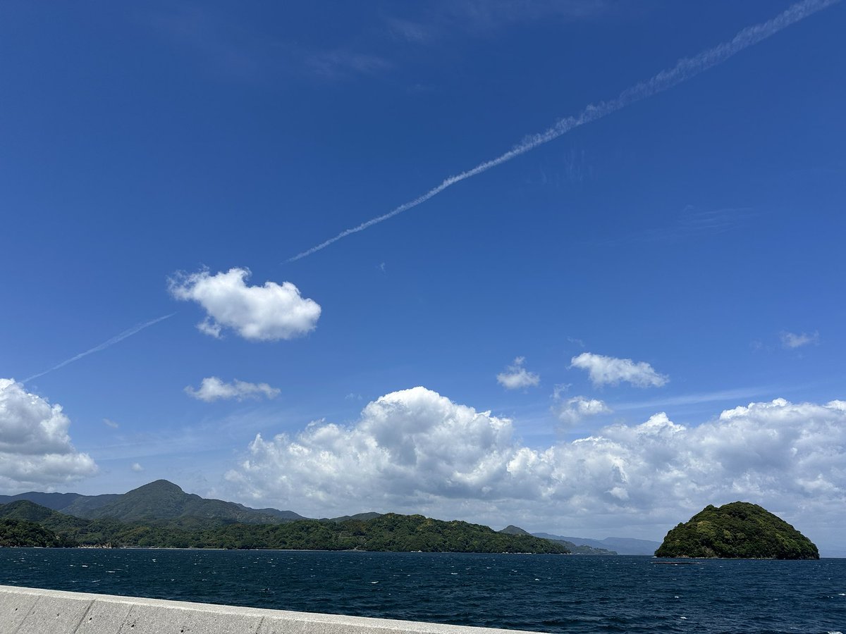 wasurena3i's tweet photo. GWいかがお過ごしですか？
こちら父の実家で飲んだくれてます笑 https://t.co/b67rDAmxOd