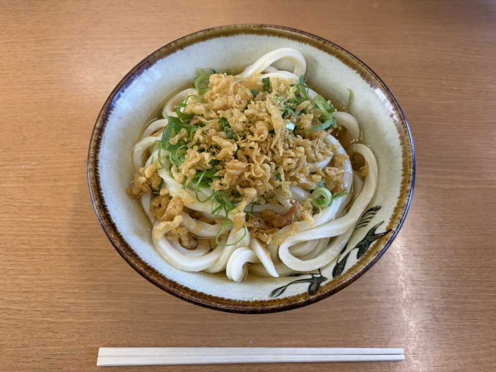 リょへ tweet media