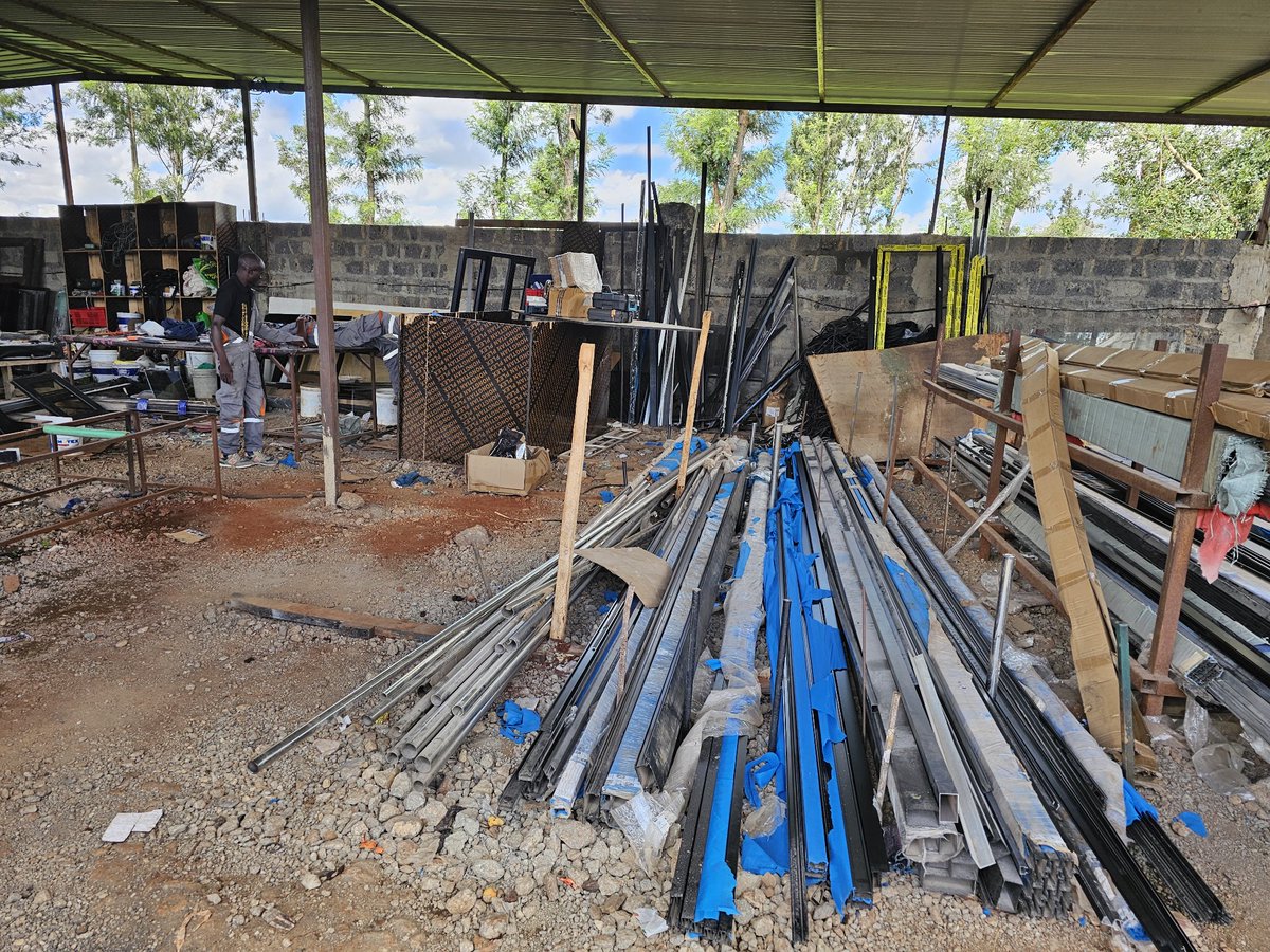 Alucrest Aluminium & Glass works Ltd 🌍🏗️ tweet media