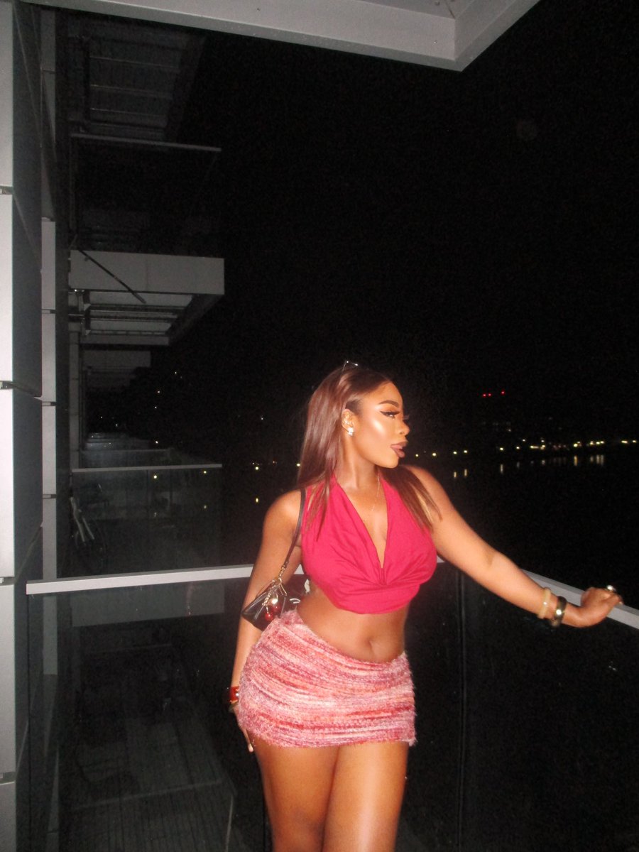 Kemmy🍑 tweet media