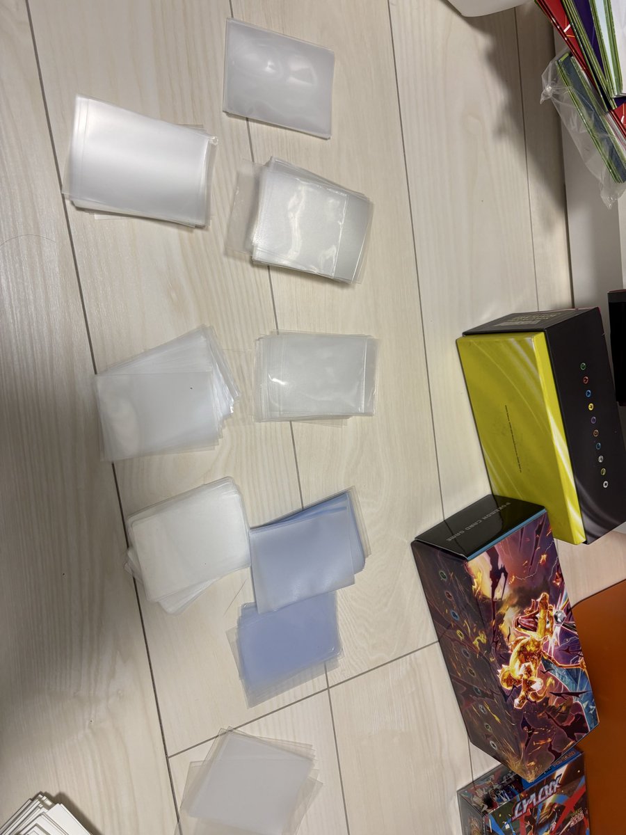 カズ tweet media