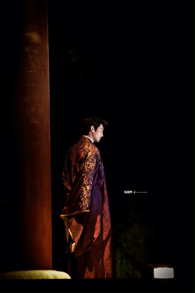 -

重生之我在长安…
天青色等烟雨而我在等你。🏮🍂🐎

<a href="/Nnattawin1/">Nnattawin</a> #Aponattawin