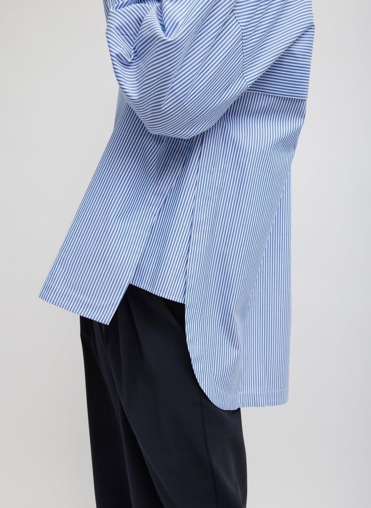 Chez_Lin229's tweet photo. Chemise Over-sized ✨️🛍🪡 
Disponible au https://t.co/nNNkWJbjP7 https://t.co/SlfLdARz7p
