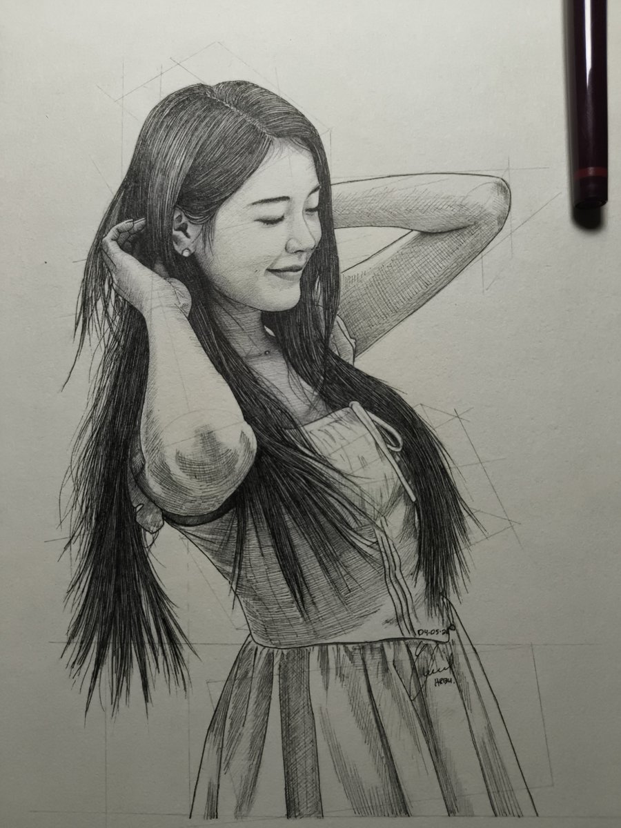 146/1000
Setidaknya keindahan ini tidak hilang begitu saja. 
#イラスト #絵描きさんと繋がりたい #CARMEN #Hearts2Hearts #illustration #fanart #kpopfanart #art #artmoots