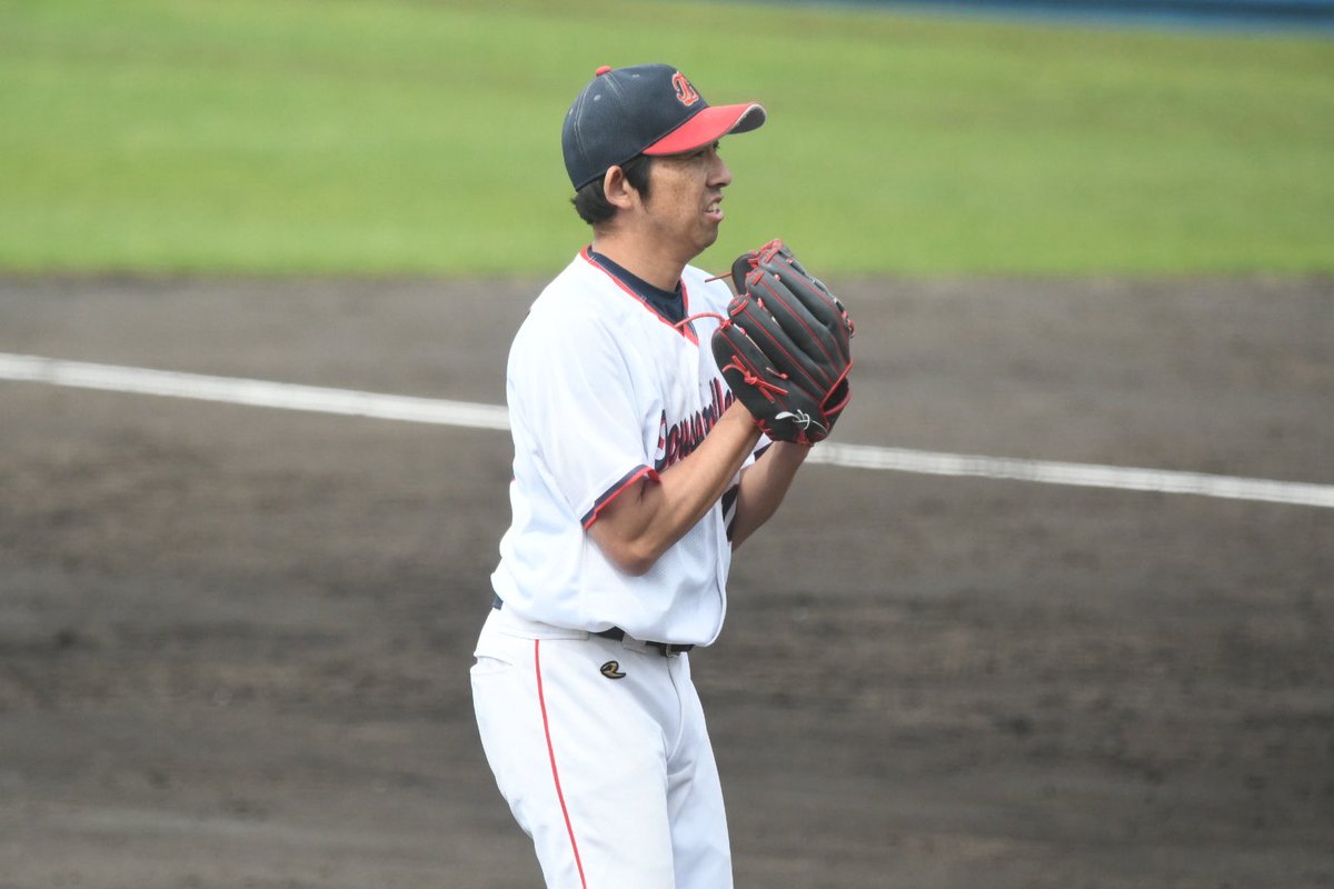 itemae_spirits's tweet photo. サウザンリーフ市原・大島崇仁投手（千葉日大一高〜日本大〜ワイテック〜神戸9クルーズ〜三重スリーアローズ）。

本日のクラブ選手権千葉県大会準決勝・千葉熱血MAKING戦に先発。

打線の援護がない中でも最後まで投げ抜き、8回2失点でした。

サウザンと言えばこの方。投球術が光りますね。 https://t.co/LkXiP0Fb2u