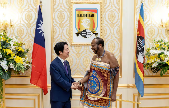 GeoPoliticsDesk's tweet image. 🚨🇹🇼🇺🇸 The United States Department of State called Taiwan a “trusted partner” as Lai Ching-te visited Eswatini — Taiwan’s only ally in Africa.

#Taiwan #Africa #sstvi #US #Trump