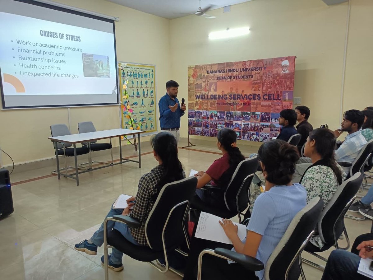 WBSC_BHU's tweet image. WBSC, under the Dean of Students, began Day 1 of “From Stress to Success: 5‑Day Intensive Program.”
Students practiced SWOT reflection, breathing, grounding &amp;amp; positive self‑talk for stress relief. #StressManagement #Wellbeing #Focus 
@VCofficeBHU @dsw_bhu