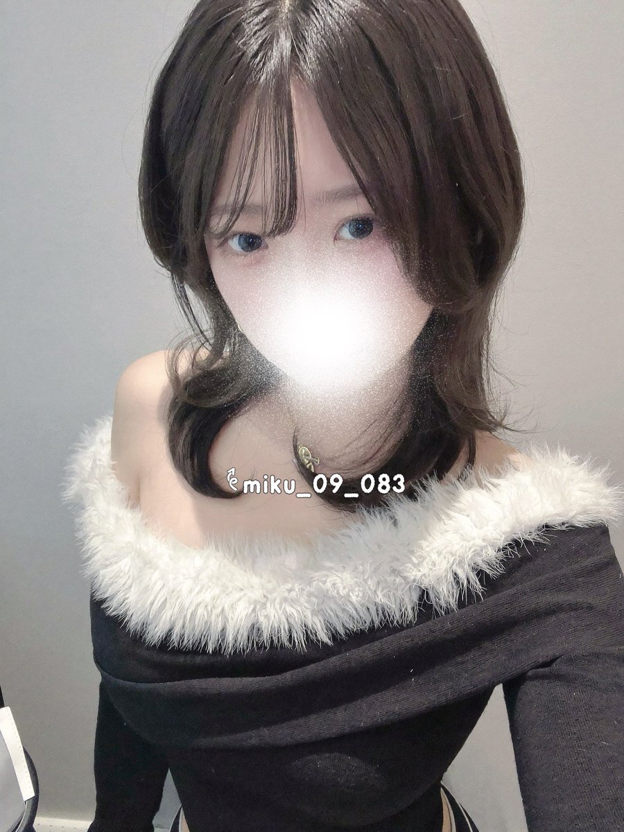 みく tweet media