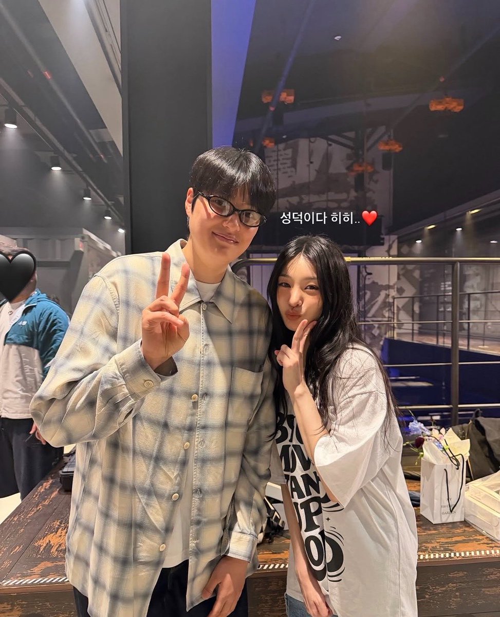 지니 tweet media