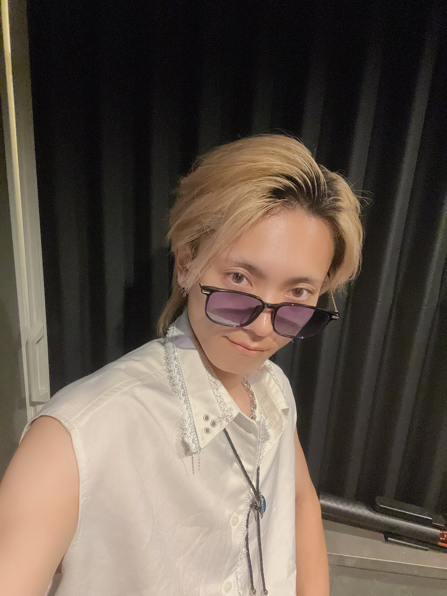 TOSHI tweet media