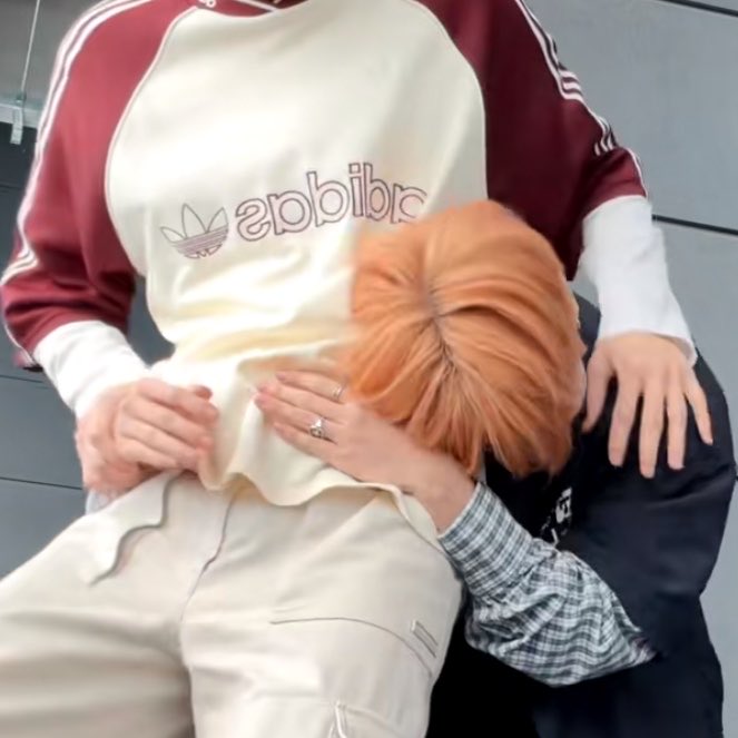 lana ☆ misses txt :( tweet media