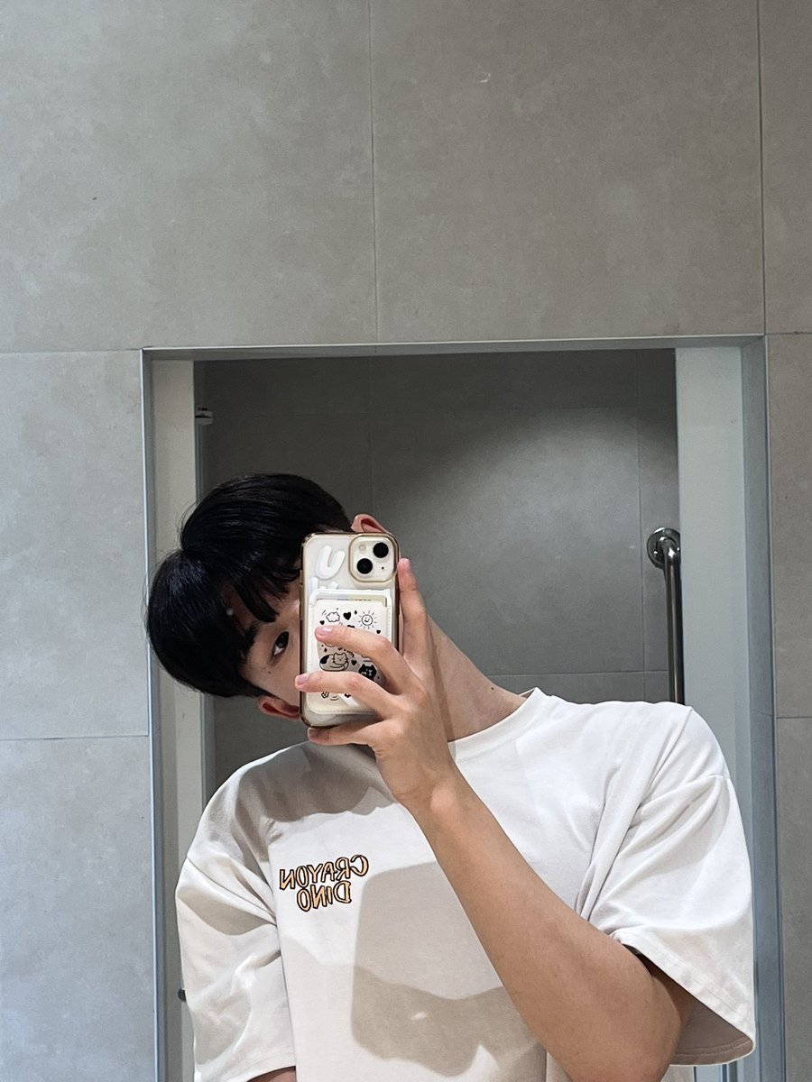 주영 tweet media