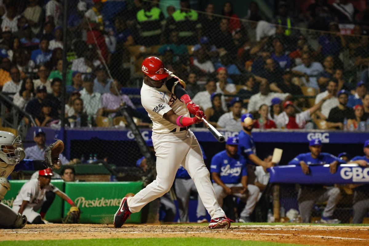 ELFANATICORD1's tweet image. Dominicanos en México 🇲🇽 ⤵️

→ Junior Lake (LF):
5-3, 3 R, BR (4), .339 AVG, .814 OPS

(@TorosDeTijuana - Escogido 🦁)
Actuación del 03/05/2026

#Lidom #Mexico