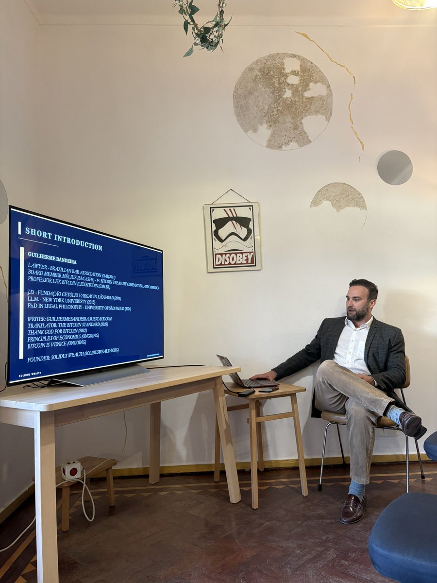 TheBlockLisboa's tweet photo. Last Thursday at The Block Sessions #5 we went back to basics.
Custody is one of those topics everyone in crypto knows they should take seriously. But between the hype cycles and the new narratives, it often gets pushed aside.
Guilherme Bandeira from @SolidusWealth came here and gave us exactly the kind of conversation we needed. No fluff, no hype — just real talk about protecting what you own.
Small room. Big questions. 💙
Thank you Guilherme.
#TheBlockLisboa #BlockSessions #DigitalAssetCustody #SelfCustody #CryptoLisbon