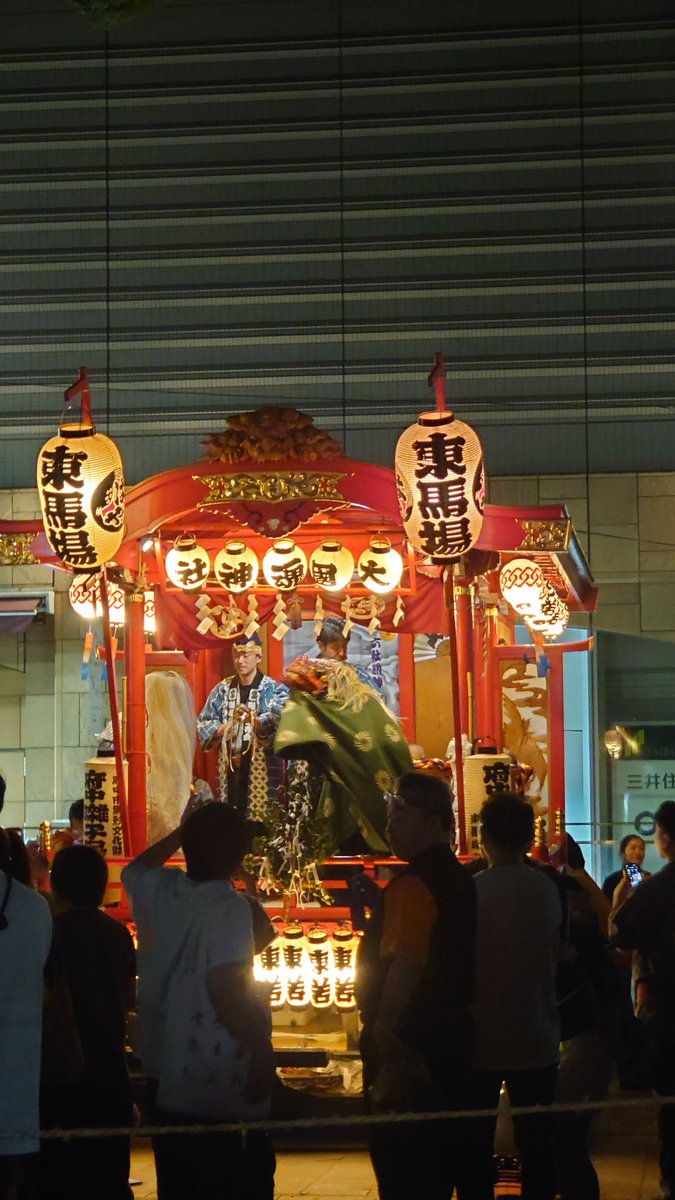 freshclover's tweet photo. 東京競馬場のすぐ近くでお祭り見てた https://t.co/wdV5Dv4Gpd