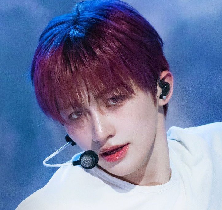 콘챱 tweet media