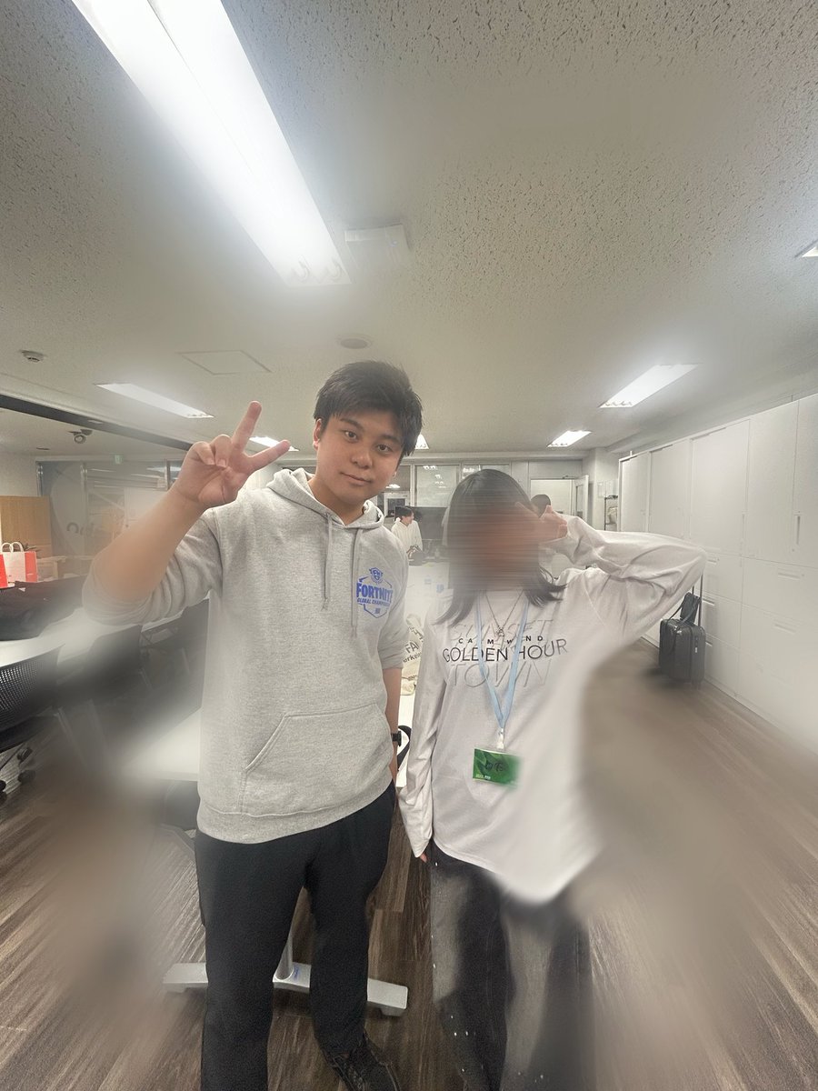 RXN わた tweet media