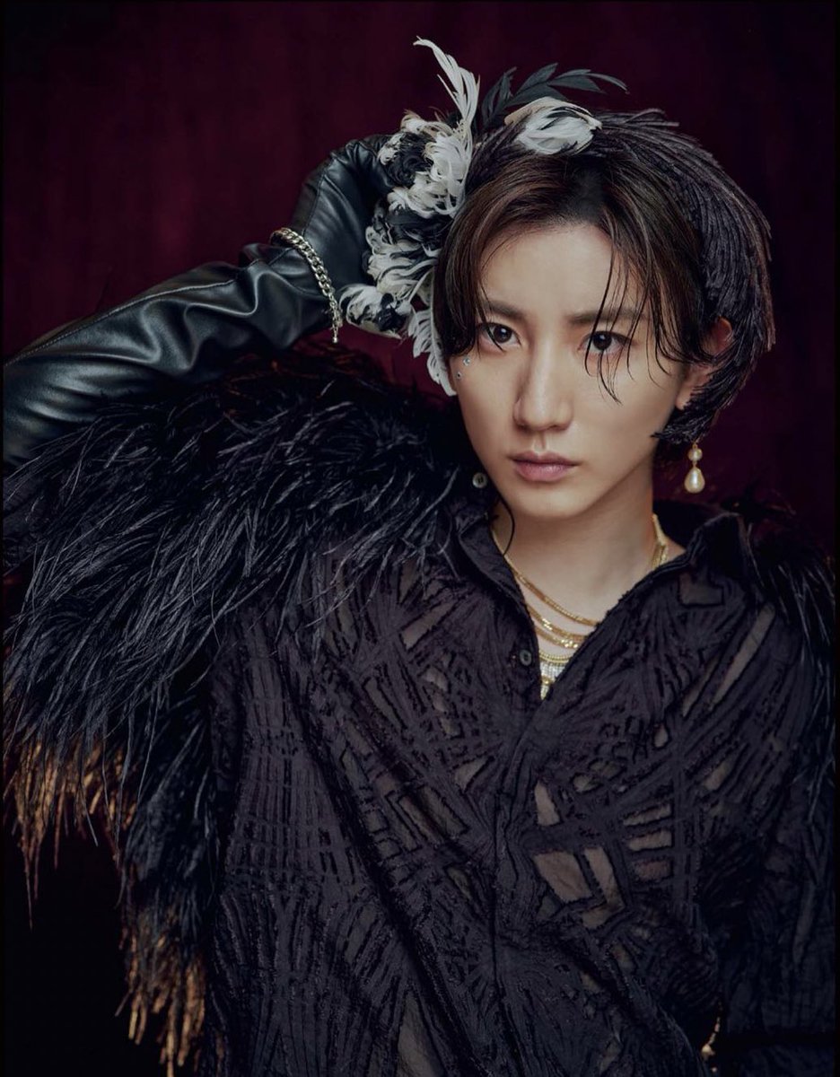 裸の少年 tweet media