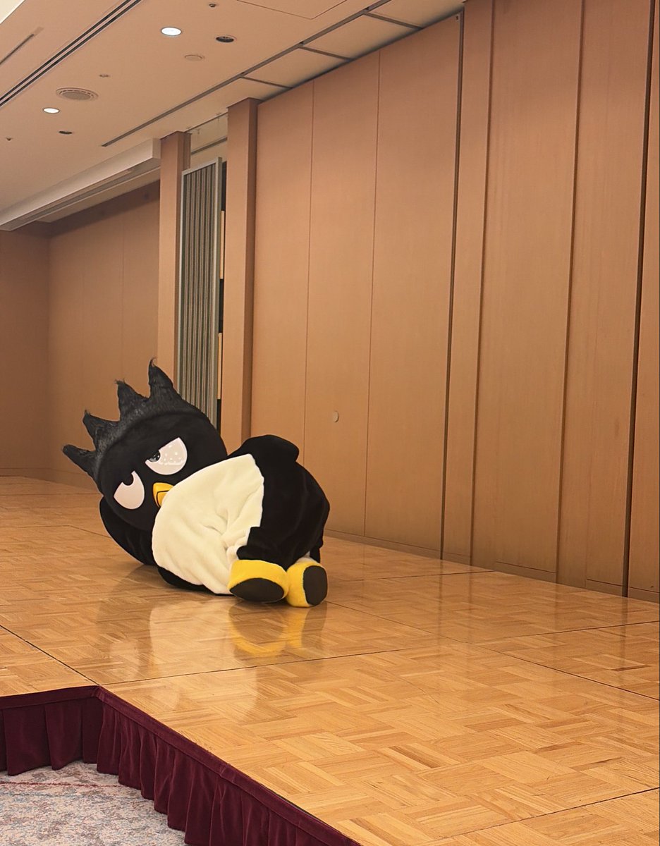 まきこ tweet media