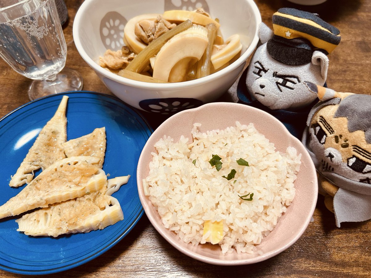 空飛ぶコッペパン tweet media