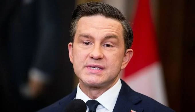GETAnalysis's tweet image. The statement from Oposition leader #PierrePoiliever that PM #MarkCarney 'should state what leverage Canada has in trade talks with the #US', shows the absolute lack of actual negotiation experience he has as a career politician  
msn.com/en-ca/money/to…