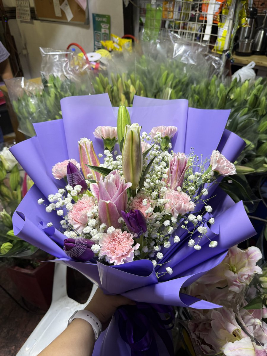 HD version of 3rd pic. Purple flowers for our favorite purple girl💜

<a href="/chaengbluu/">ven | ia</a> <a href="/det_detty/">Detty Peputo</a> <a href="/chiefreg16/">Chief Regina #onemoreyearreginagrace🫡</a> <a href="/chinslister/">kiki #OMYCassRegXy</a> <a href="/all4acojedo/">vie ♡</a>