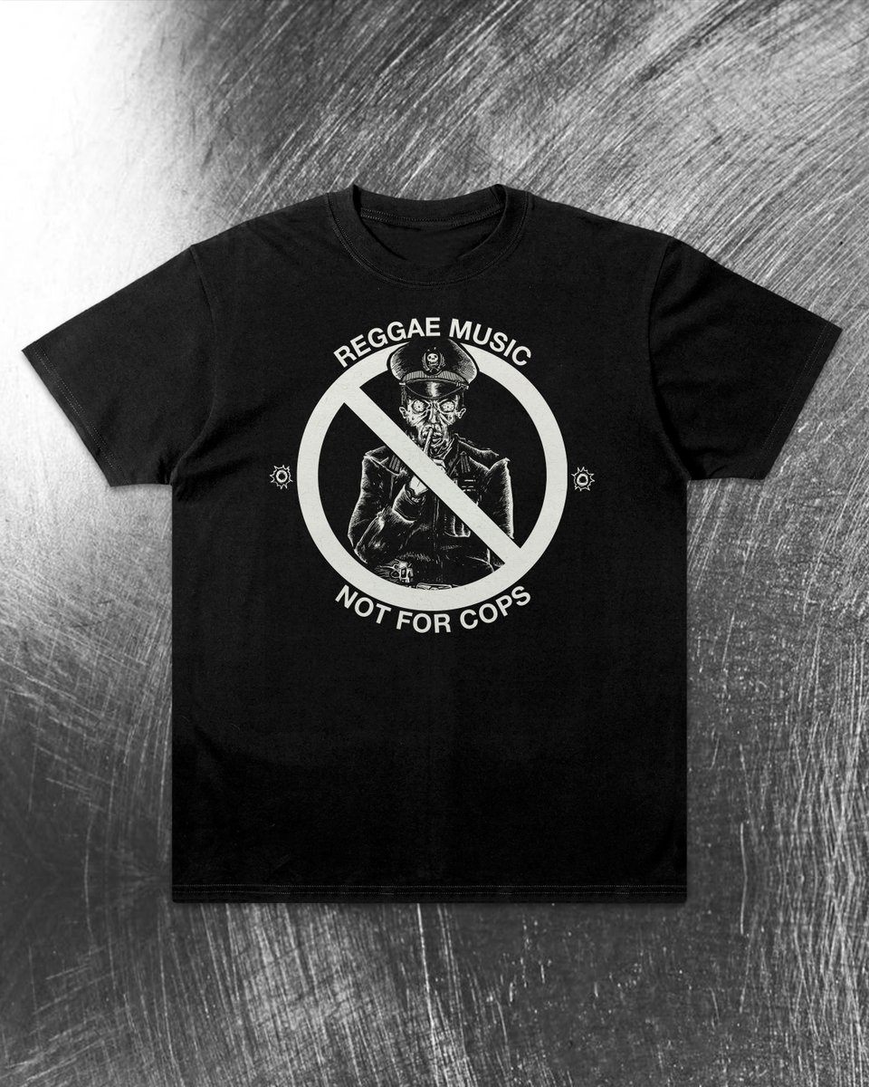 asalamualaidoom's tweet photo. PO t-shirt ini udah gue tutup di instagram. Skrg gue mirroring khusus untuk warga X, yang mau ikutan PO langsung DM gue aja ya! Harga 250rb (DP min 125k) bukan cuma kaos dalam plastik. Ditunggu sampe hari jumat [08/05/2026]. Yang bantu RT ane kasih doa resekinya lancar. AMIN ! https://t.co/Z0pbguBBpw