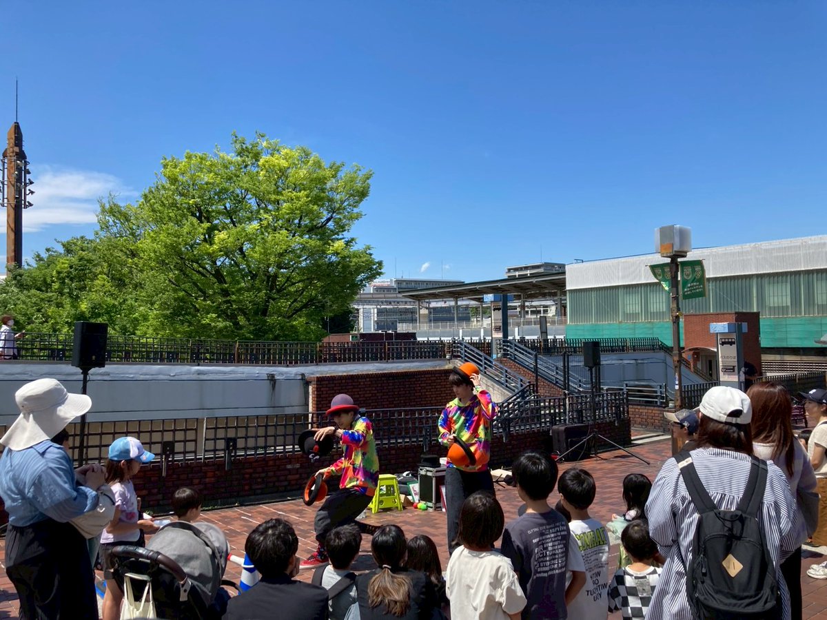 NearPlus_CH's tweet photo. 多摩センター　こどもまつり
ありがとうございました！
1週間前は雨予報でヒヤヒヤしてましたが、嘘みたいに晴れてよかったです！
楽しくショーをさせてもらいました！

またよろしくお願いします！ https://t.co/R3Cu1VcOJf