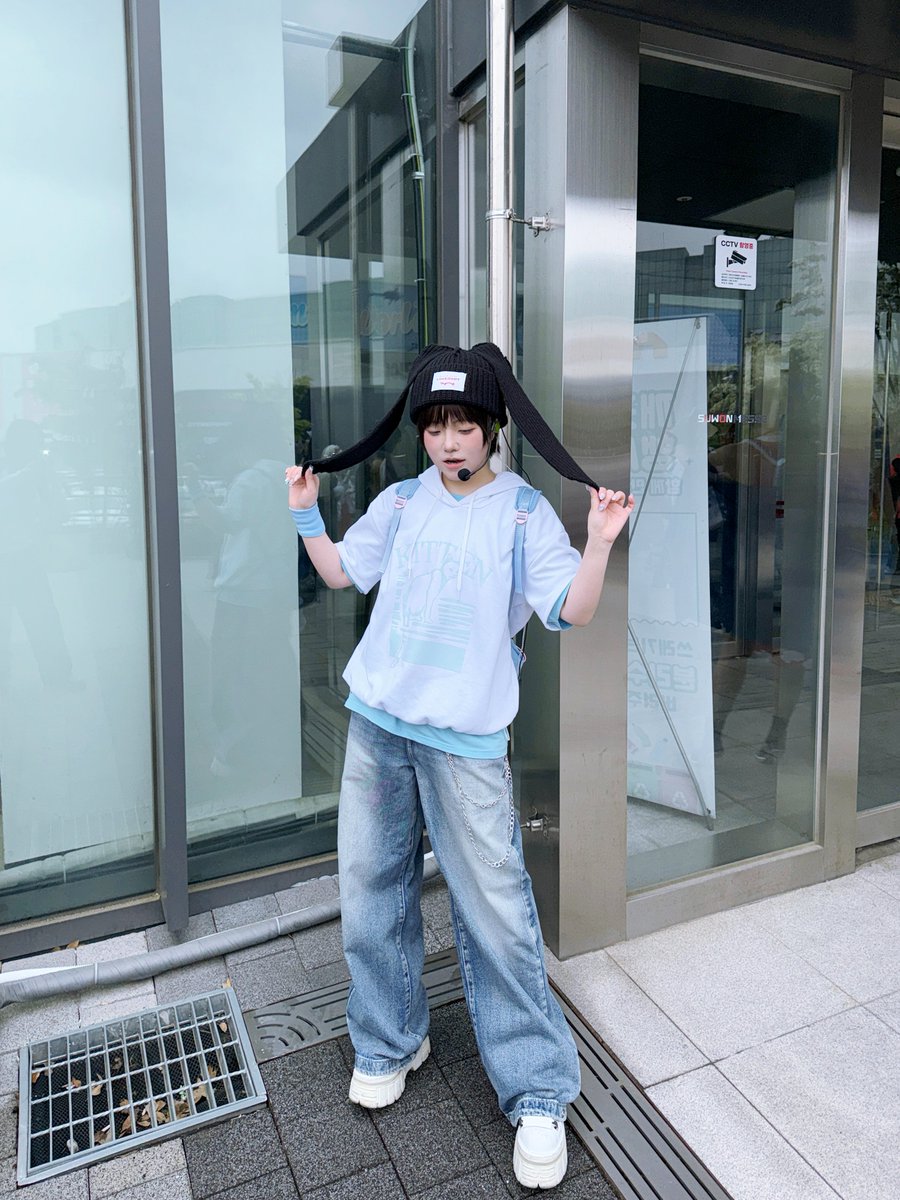 ʚ지지ɞ tweet media