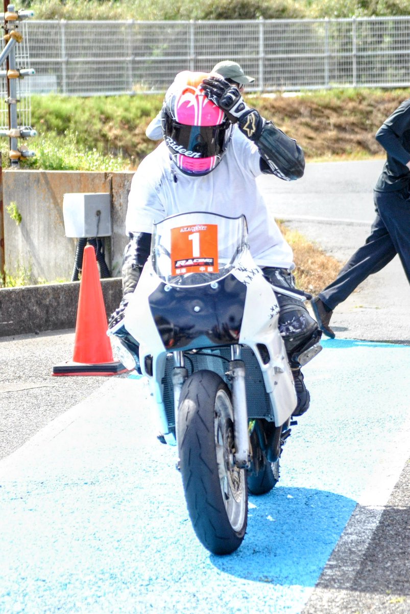 ぱぱんだ tweet media