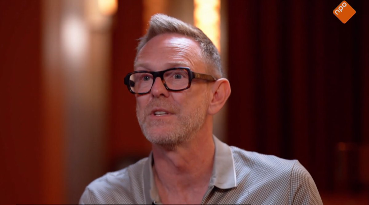 eurospaincom's tweet photo. 🔴 Eurovisión promete controlar la injerencia política en Viena mientras echa de menos a los países ausentes 🇪🇸🇳🇱🇮🇪🇮🇸🇸🇮

El director de #Eurovision, Martin Green, reconoce en una entrevista en @NOS que:

🗣️ “Probablemente no hemos sido lo suficientemente estrictos en los últimos años” 
🗣️ “Queremos que vuelvan los países ausentes”
🗣️ “Cualquier planteamiento que implique sancionar o excluir a determinados países queda descartado”

🔗 https://t.co/yhCSb1Jsxl