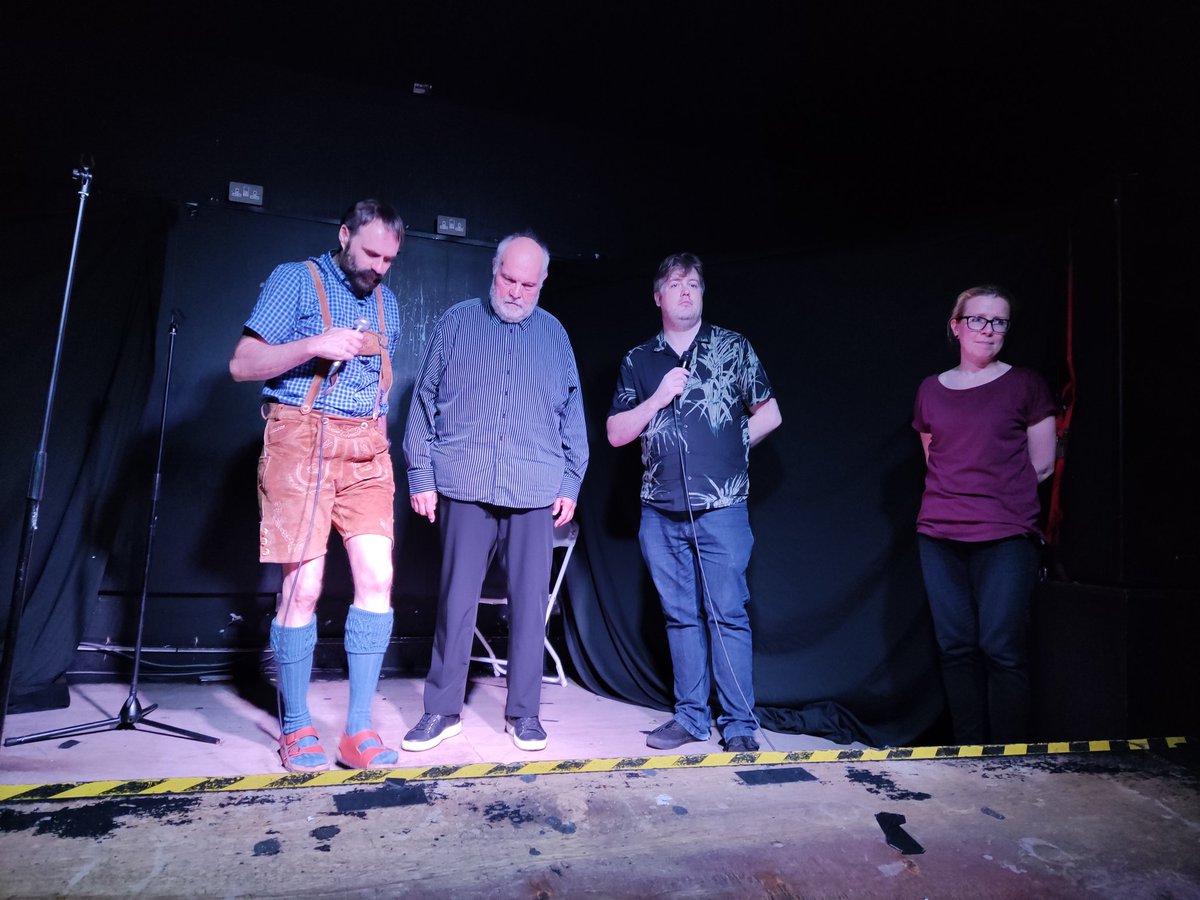 JurgenStrack2's tweet image. Mike McShane told me I was funny. In the men's toilets. I'll take it.

#mikemcshane #edfringe #germancomedian