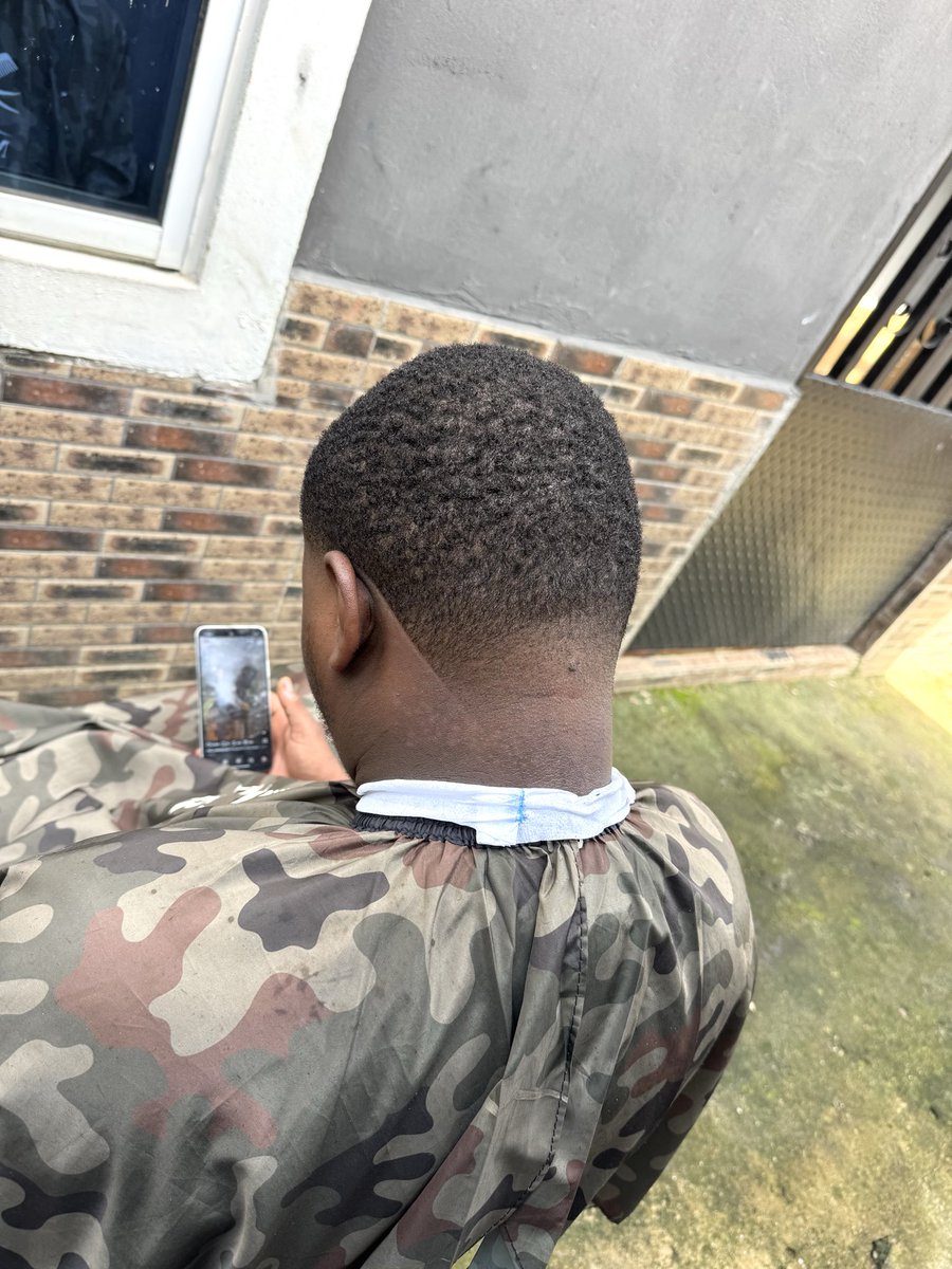 MrBornTrims tweet media