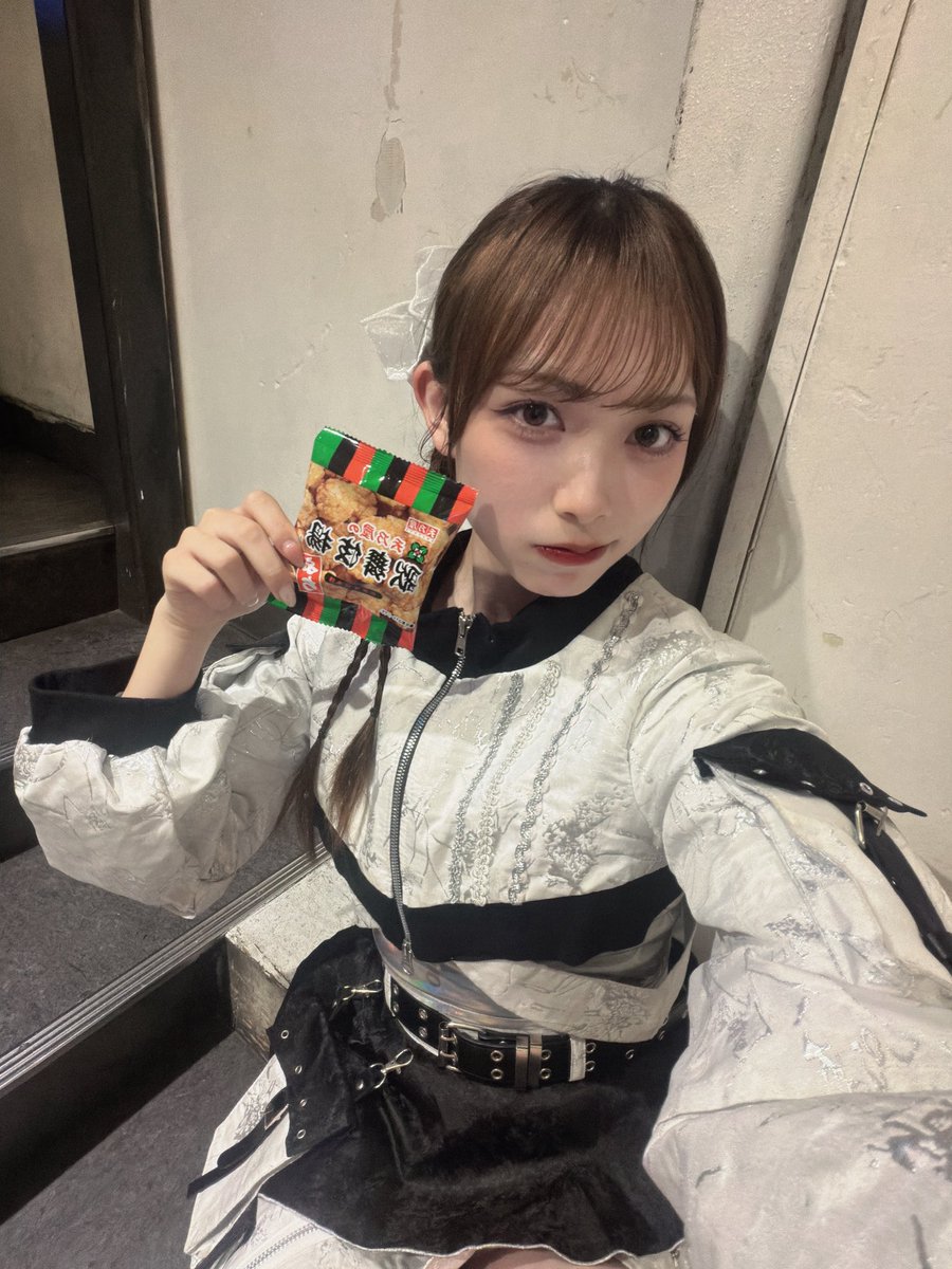 白石 すず （buGG） 【7/30ワンマンライブ@WOMBLIVE】 tweet media