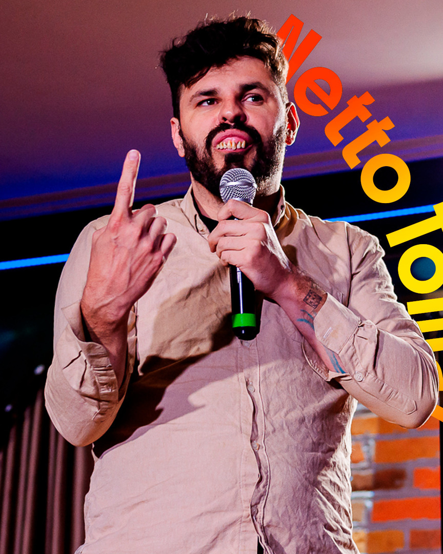 Fotos do show " Eu , eu mesmo e Dorival " com o <a href="/onettotomaz/">Netto Tomaz</a> !

Participação do @diegobarosemhnofinal !

Confira todas as fotos no Facebook do Curitiba Comedy Club, link na bio e no story !

#curitibacomedy #humorcwb #bar #comédia #standup instagr.am/p/DX6jsdGDsxD/