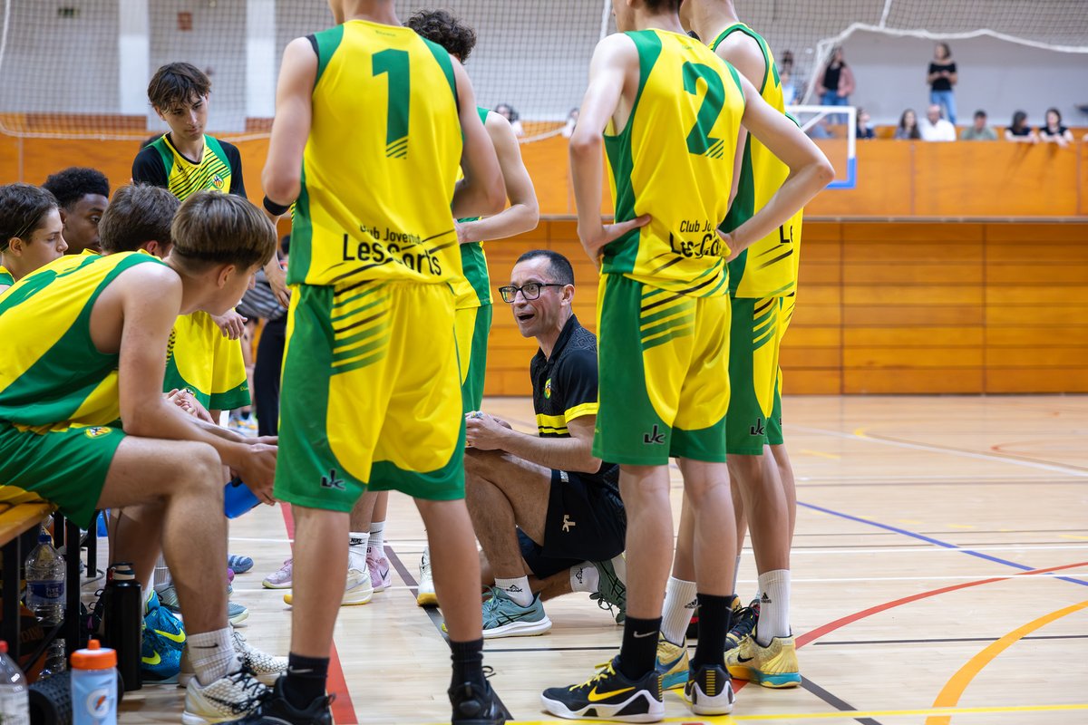 beballternative's tweet photo. Baloncesto desde dentro 📸

Estuvimos con el cadete U15 de Joventut Les Corts, captando el juego desde otra mirada.

Compartimos algunas imágenes.
Galería completa en Flickr 👇
https://t.co/1bZo5JBn80

¿Quieres que cubramos a tu equipo?
Hablemos.

#BeBallChronicles https://t.co/kfk3LKBC09