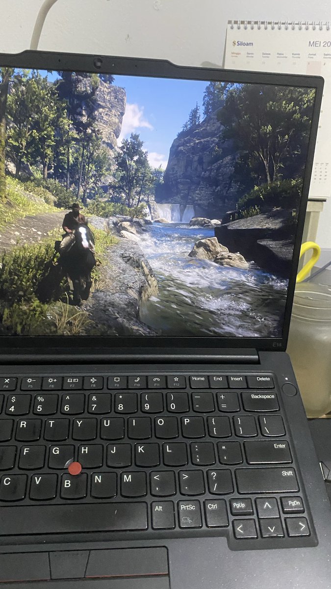 ardote's tweet image. Ini game indah banget yak.. wkwk ga apa2 lah telat 8 tahun main nya.￼ #RDR2 #Rockstar #Gaming