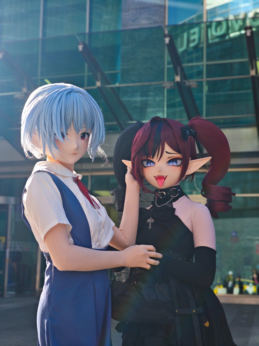 LinDollHappy's tweet photo. @Reikiga_cos and Ferelin visited Moscow City! 🫐🩸

📸: @LiteKigu 

#kigurumi #キグルミ #着ぐるみ #evangelion #ayanami #cosplay https://t.co/GkL3YUI0qm