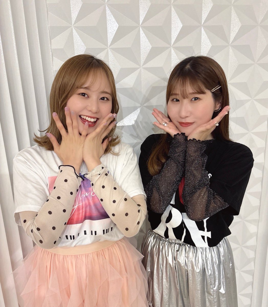 優花 tweet media