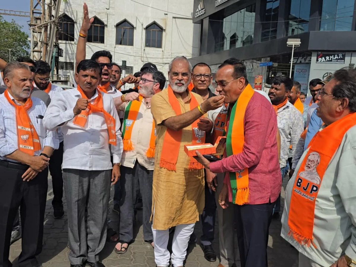 Prakash Modi tweet media