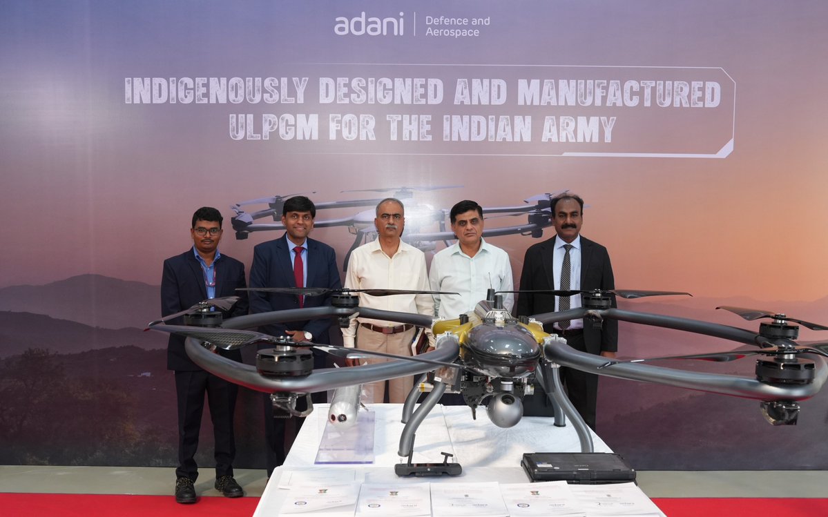 AdaniDefence's tweet image. Adani Defence &amp;amp; Aerospace empowers the Indian Army with ULPGM Precision Munitions and AGNIKAA VTOL-1 FPV Kamikaze Drone under EP-6—indigenously built, battlefield-ready, and future-focused.

#AatmanirbharBharat #MakeInIndia #IndianArmy #AdaniDefence #DefenceInnovation