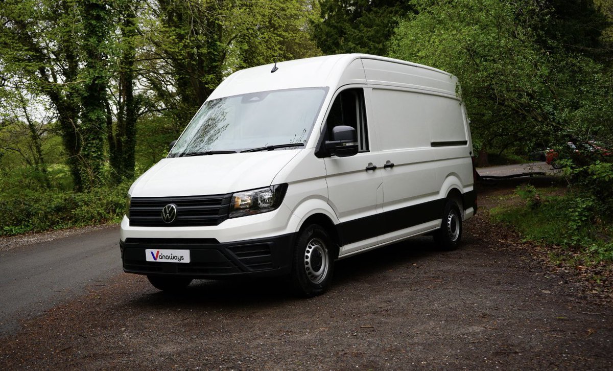 gotvansforthat's tweet photo. You don’t notice a good van

You only notice the ones that let you down

Does it start? 

Does it move? 

Will it get back?

Up and down the country in yards and depots first thing in the morning when everything depends on it

@UKVolkswagen #VW #Crafter 

https://t.co/jygvoEmjlV https://t.co/EFfw2QzOMX