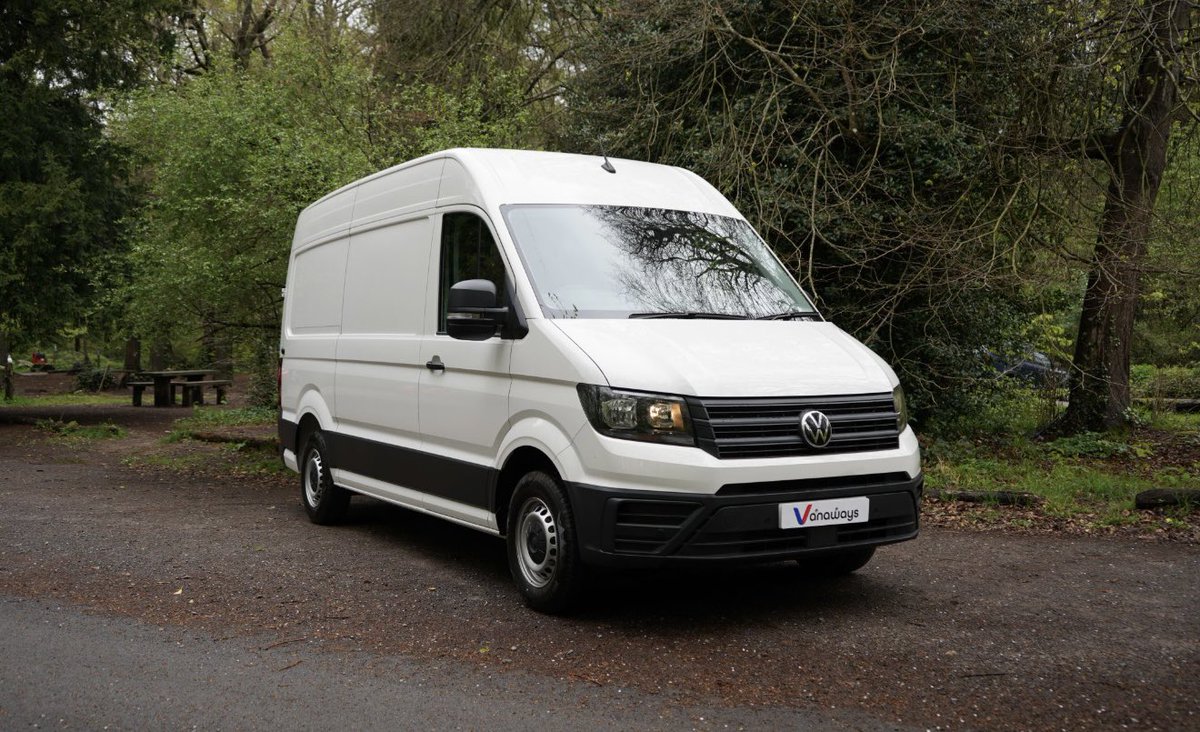 gotvansforthat's tweet photo. You don’t notice a good van

You only notice the ones that let you down

Does it start? 

Does it move? 

Will it get back?

Up and down the country in yards and depots first thing in the morning when everything depends on it

@UKVolkswagen #VW #Crafter 

https://t.co/jygvoEmjlV https://t.co/EFfw2QzOMX