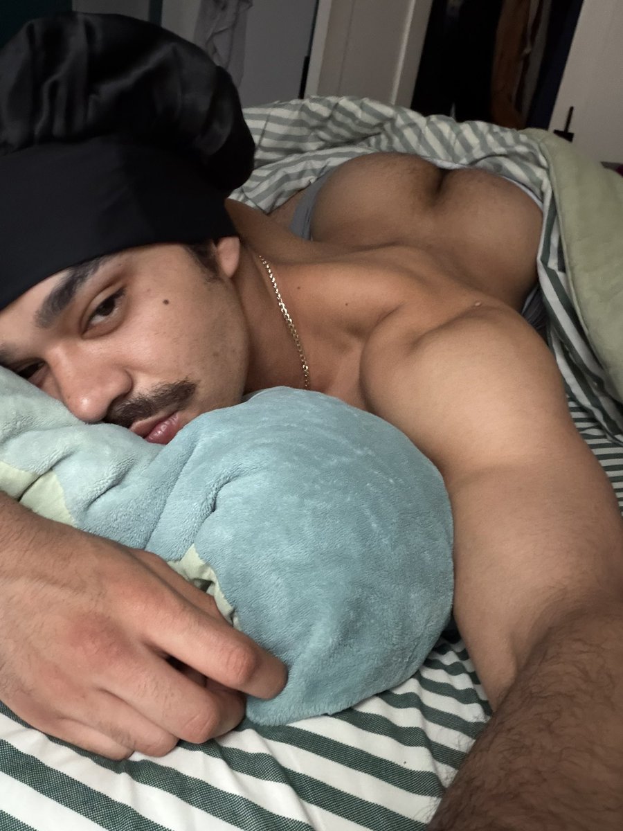 DerekClineXXX's tweet photo. 🌞 https://t.co/MiSCAbPYQ8