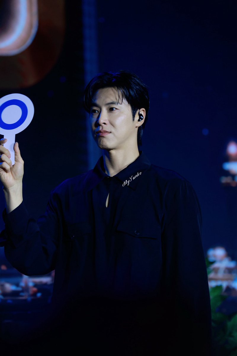MyYunho_China's tweet photo. 260504 Yunho Beijing FM

#유노윤호 #정윤호 #UKNOW #YUNHO  #ユンホ  #東方神起 #동방신기 #TVXQ https://t.co/eu4liAjLBp