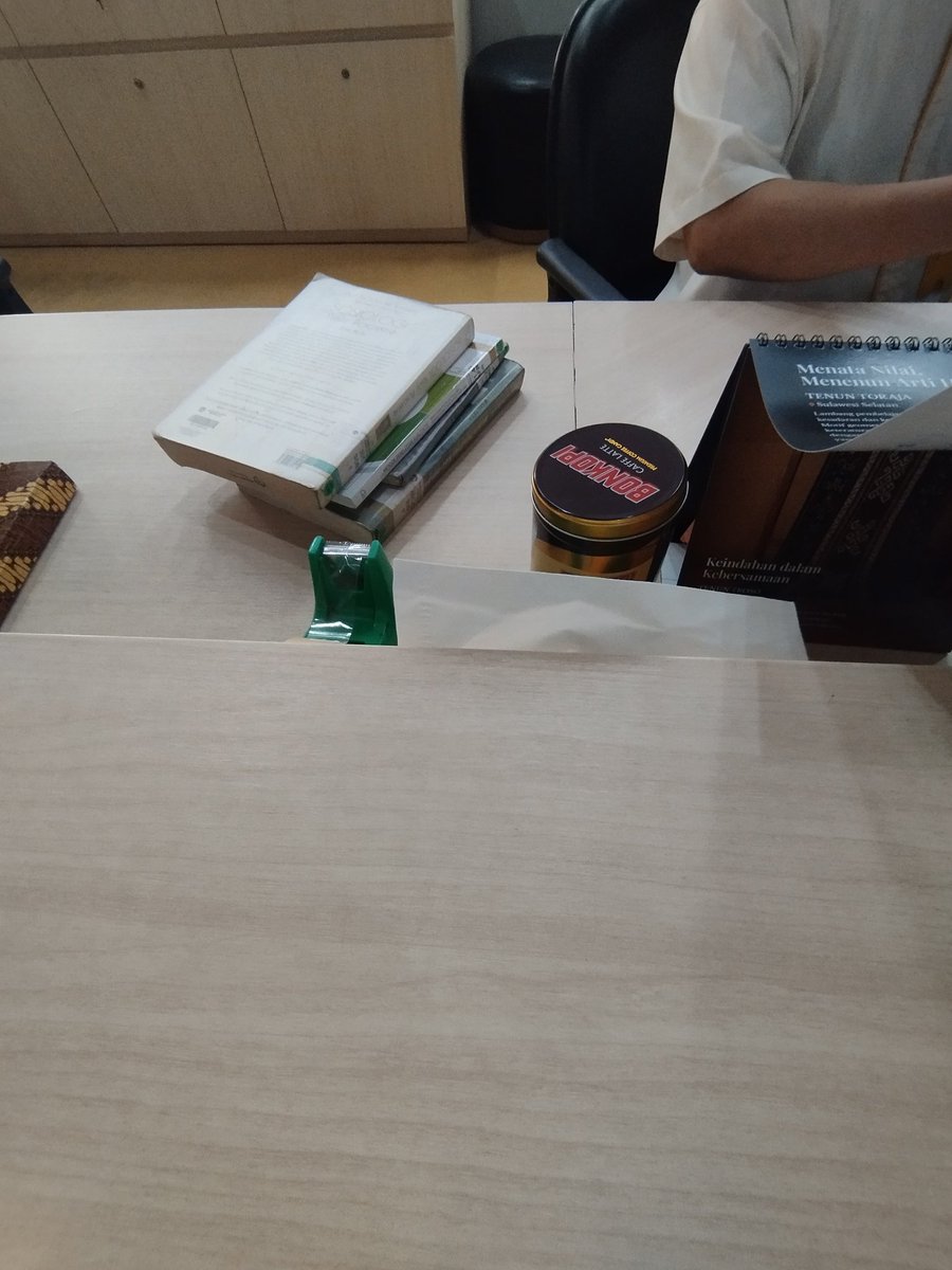 ebek tweet media