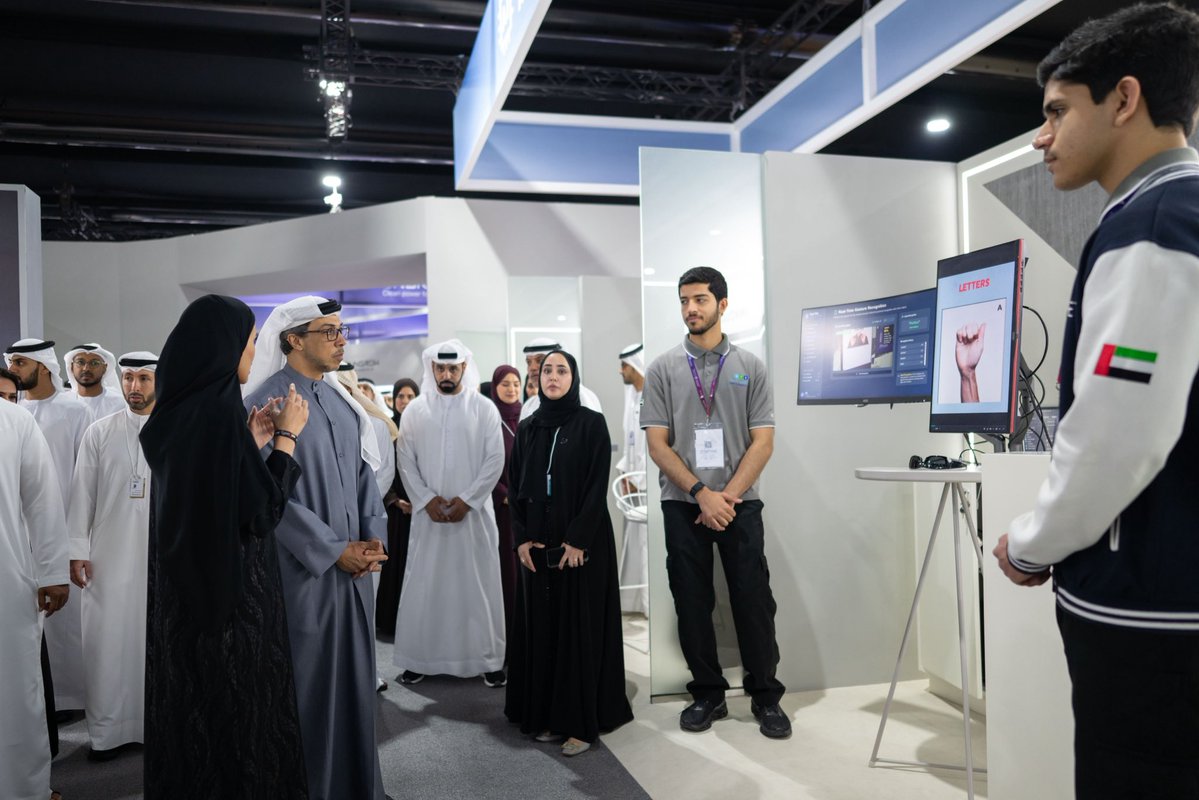 منصور بن زايد tweet media