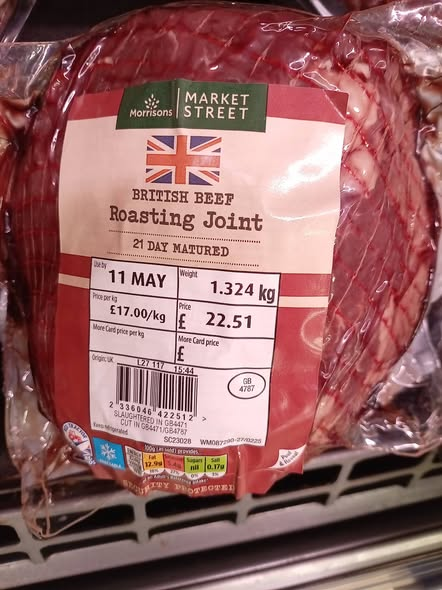 Alexandr4Denman's tweet photo. So this beef from Morrisons looks like its been slaughtered in a proper British abattoir , no signs on it otherwise but its actually been slaughtered in a halal slaughterhouse you would never know , so please if you are buying meat? Ask the shop or read the codes ? We have to stop supporting this barbaric trade in our country BOYCOTT it please just take a little time before buying ?